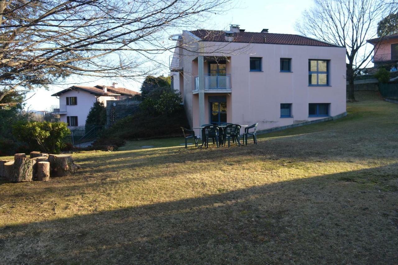 Apartamento I Tre Faggi Albese Con Cassano Exterior foto